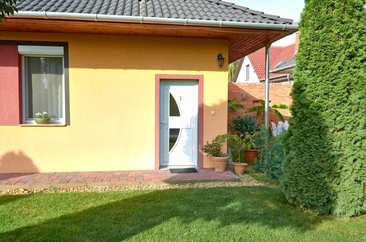 Homokhati Apartman Mórahalom Exteriér fotografie